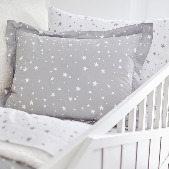 Shining Star Glow-in-the-Dark Standard Sham - PBK - Picture 1 of 4